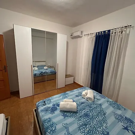 Nicanda- 100 Mt Dal Mare- Giardino Ferienhaus