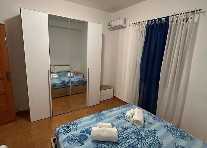 Nicanda- 100 Mt Dal Mare- Giardino